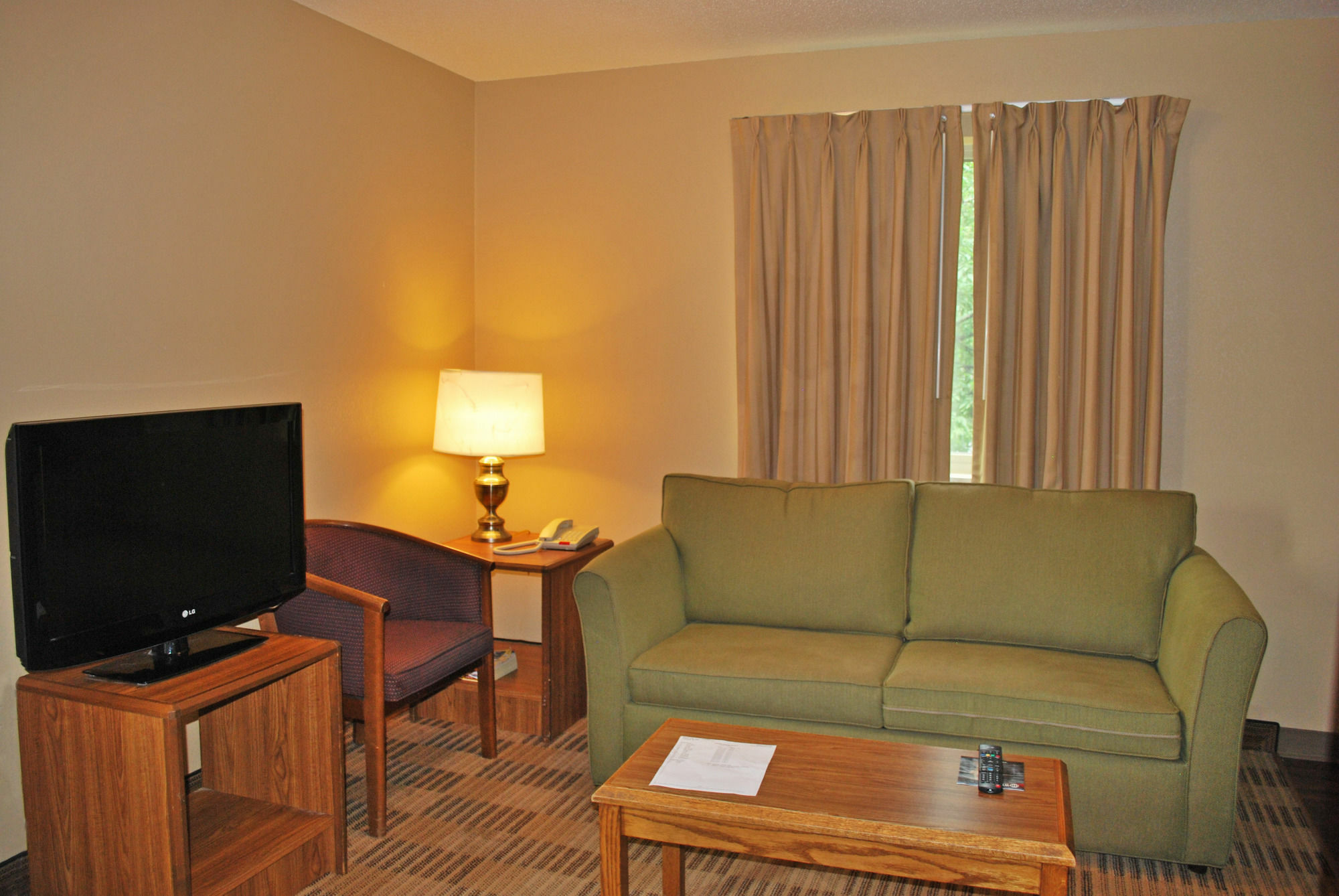 Welcome Suites Hazelwood Extended Stay Hotel Exterior photo