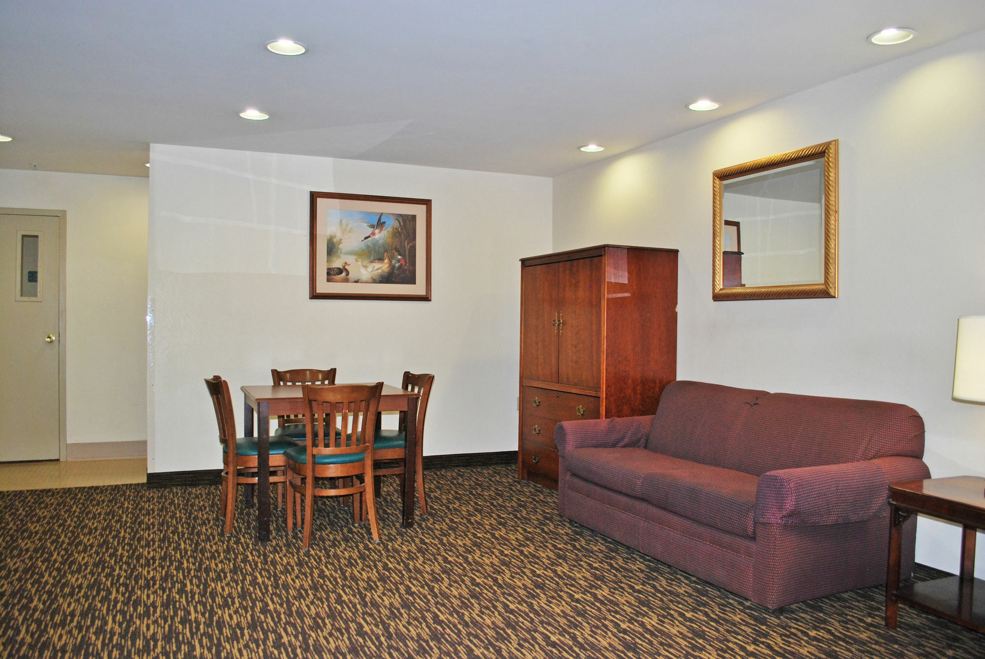 Welcome Suites Hazelwood Extended Stay Hotel Exterior photo